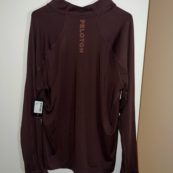 • Peloton • Quarter Zip - Picture 5 of 5